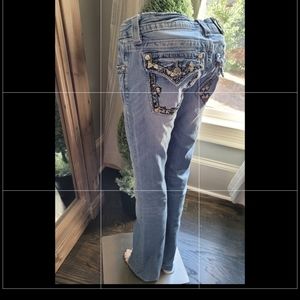 Miss Me Jean's size 28